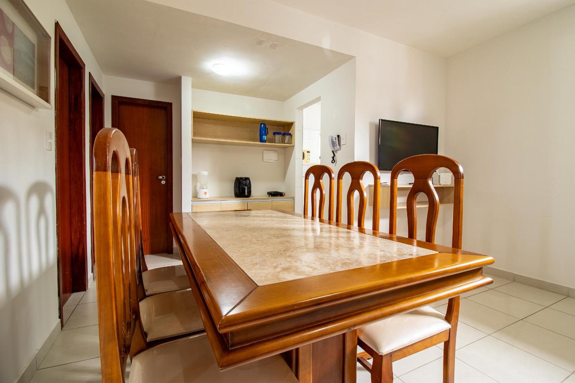Taperapua Beachfront: 2-bedroom With Wi-fi And Parking Holiday home