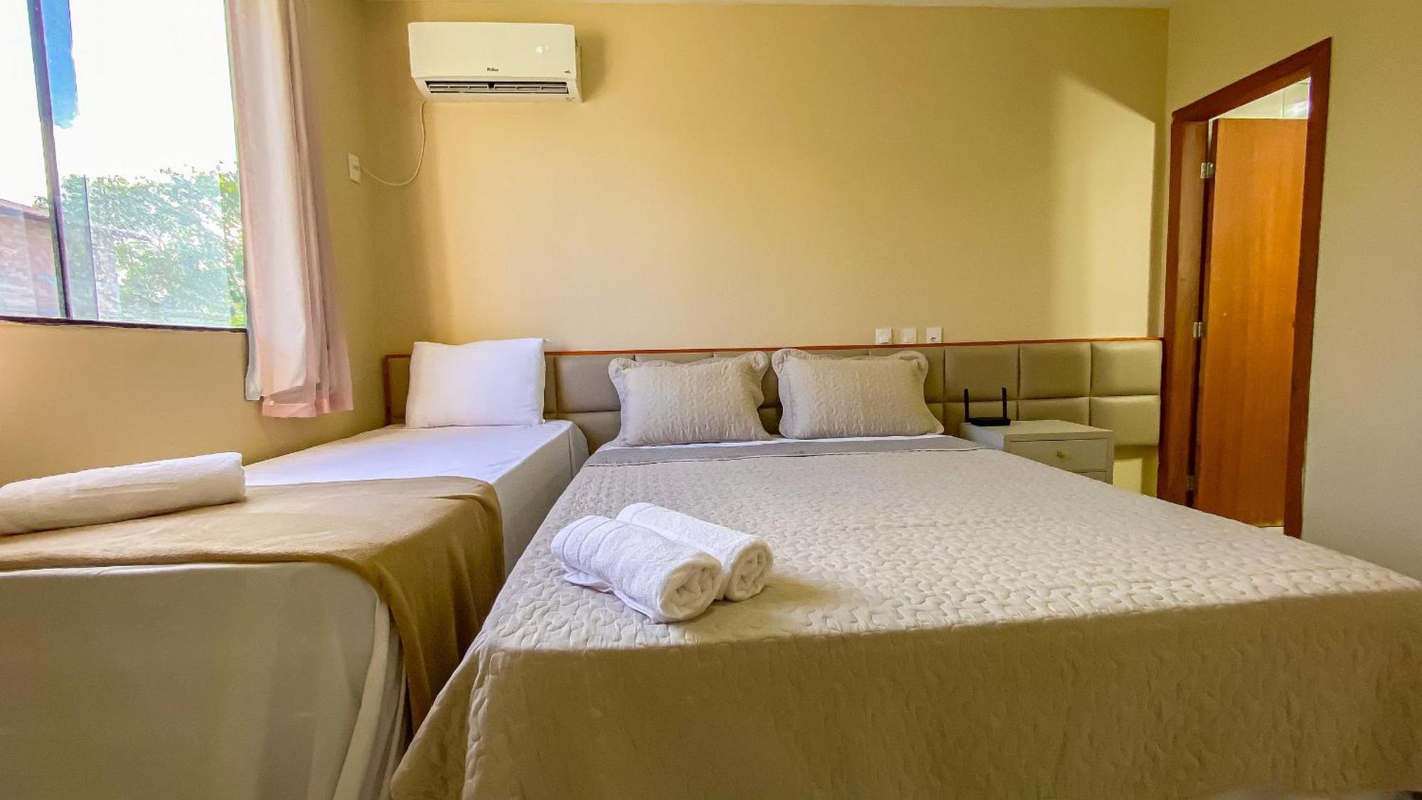 Taperapua Beachfront: 2-bedroom With Wi-fi And Parking Holiday home *
